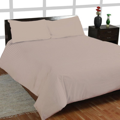 71% OFF on Madhavs Satin Double Bedsheet