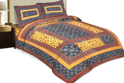 60% OFF on Buy Clues Cotton Geometric Double Bedsheet