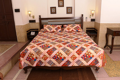 33% OFF on Soundarya Cotton Printed Double Bedsheet