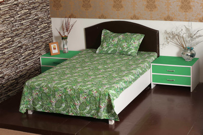 63% OFF on Aalidhra Polyester Silk Blend Printed Single Bedsheet 63% OFF on Aalidhra Polyester Silk Blend Printed Single Bedsheet