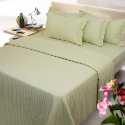 24% OFF on Mark Home Cotton Striped Single Fitted Bedsheet