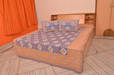 60% OFF on First Choice Cotton Printed Double Bedsheet 60% OFF on First Choice Cotton Printed Double Bedsheet