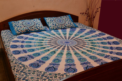 40% OFF on Style n Comfort Polycotton Printed Double Bedsheet Double Bedsheet, Two Pillow Covers, Multicolor