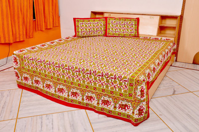 60% OFF on Bedsheet Bazaar Cotton Printed Double Bedsheet