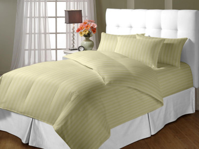 19% OFF on Blush Cotton Solid Single Bedsheet