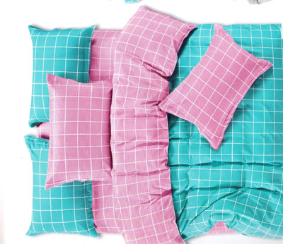 51% OFF on Natraj Cotton Geometric Double Bedsheet