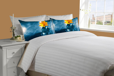 62% OFF on meSleep Cotton Striped Double Bedsheet