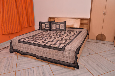 60% OFF on First Choice Cotton Printed Double Bedsheet 60% OFF on First Choice Cotton Printed Double Bedsheet