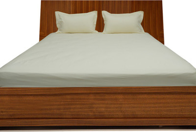 16% OFF on Misr Cotton Plain Queen sized Double Bedsheet