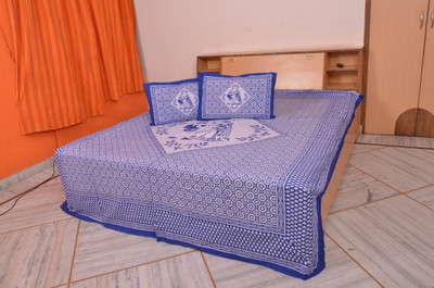 53% OFF on Furry Cotton Printed Double Bedsheet