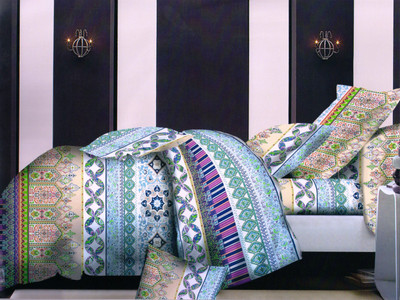 70% OFF on Rose Petal Polyester Paisley Queen, Double Bedsheet