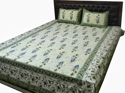 57% OFF on Buy Clues Cotton Floral Double King Bedsheet