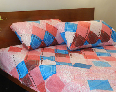 47% OFF on CocoBee Cotton Geometric Double Bedsheet