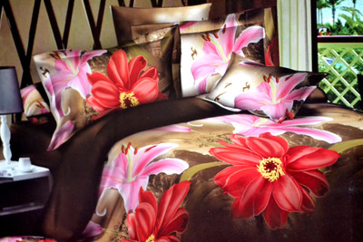 65% OFF on Tweeny Cotton Floral King Bedsheet
