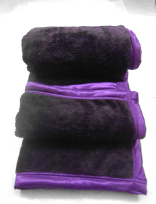 50% OFF on Satcap Checkered Single Blanket