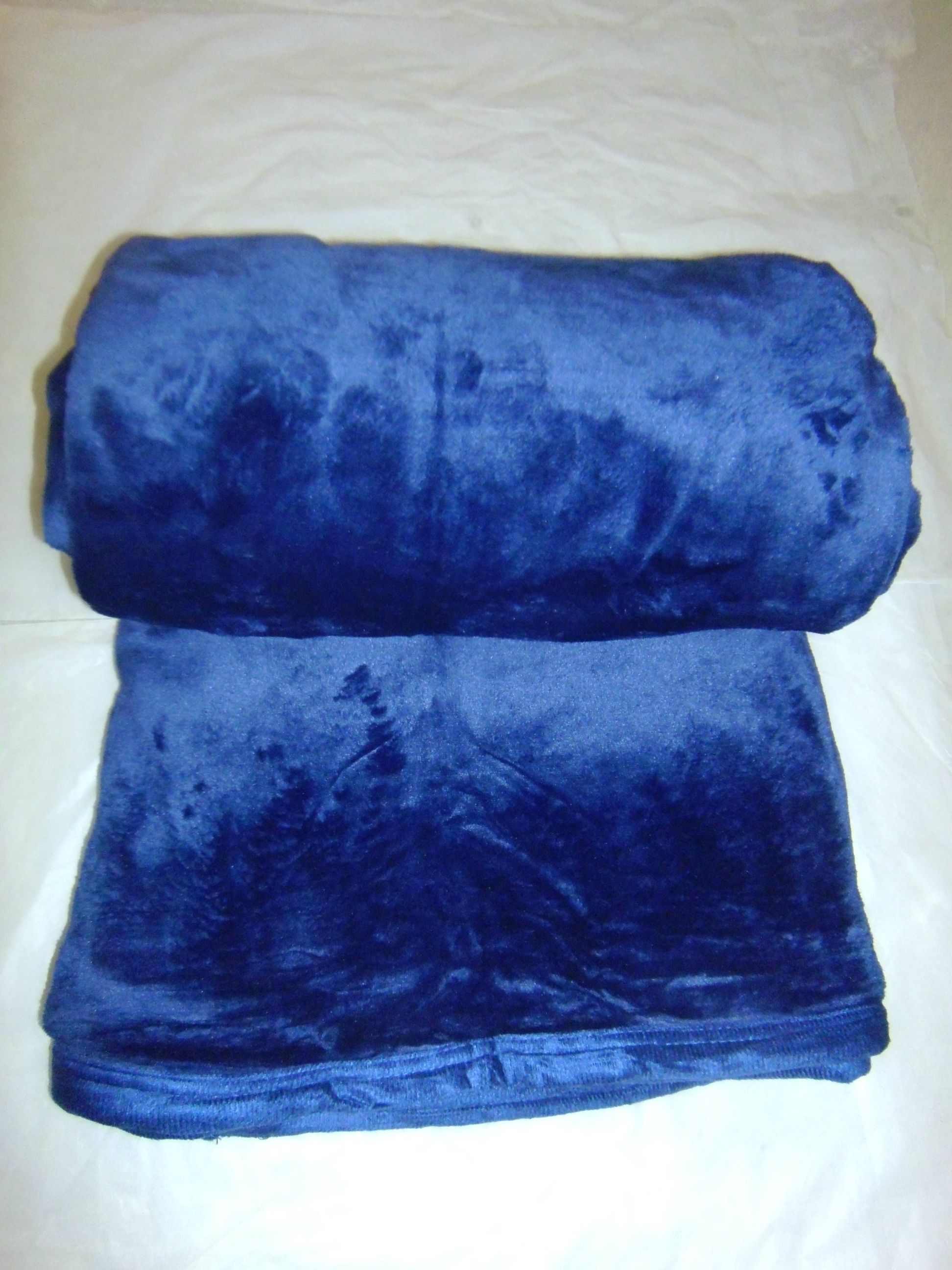 34% OFF on Satcap Checkered Double Blanket