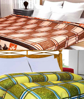 18% OFF on Christy's Collection Checkered Double Top Sheet 18% OFF on Christy's Collection Checkered Double Top Sheet