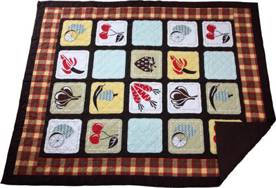 45% OFF on Pink Guppy Self Design Twin Quilt