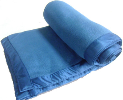 32% OFF on Satcap Checkered Double Blanket