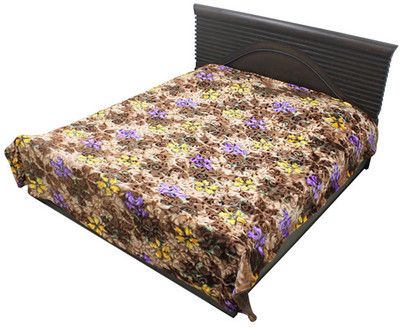 39% OFF on Shital Floral King Quilt & Comforter