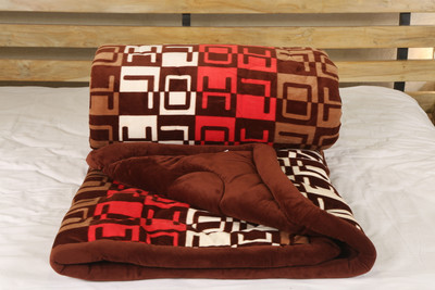17% OFF on Adinath Abstract Double Comforter