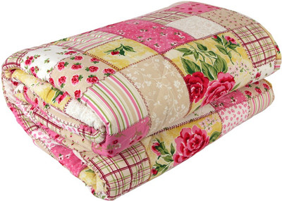 50% OFF on Gujattire Printed Double Quilt