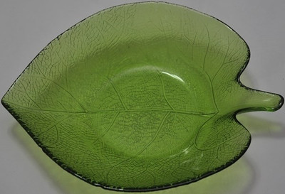 Studio Blanc Serving Glass Bowl Green, Pack of 1 Studio Blanc Serving Glass Bowl Green, Pack of 1