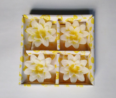 60% OFF on Zanky Flower Shaped Candle 60% OFF on Zanky Flower Shaped Candle