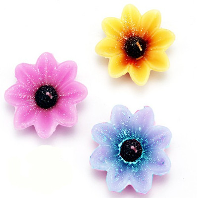 9% OFF on Ghasitaram Gifts Set of 3 Floating Candles Candle 9% OFF on Ghasitaram Gifts Set of 3 Floating Candles Candle