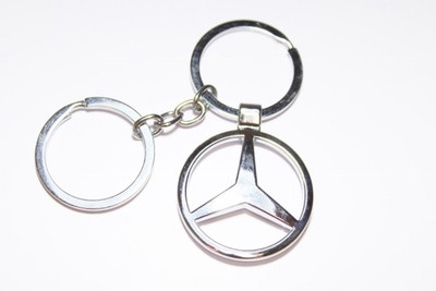 50% OFF on Aura Full Metal Mercedes Key Chain 50% OFF on Aura Full Metal Mercedes Key Chain