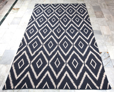 23% OFF on Midas Multicolor Wool Carpet
