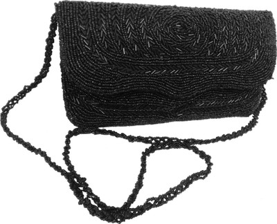 50% OFF on Gotewala Women Party Black Non Leather Clutch