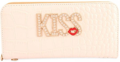 50% OFF on Circuzz Valentine Kiss Women Party White Genuine Leather Clutch