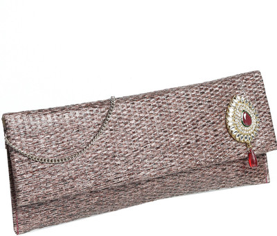 16% OFF on Aapno Rajasthan Beaver Brown Basket Weave And Stone Accent Women Party Brown Basket Weave Jute Clutch