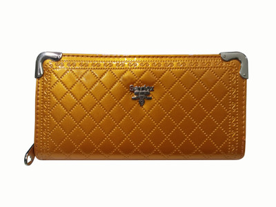 69% OFF on Savfox Premium Women, Girls Festive, Wedding Gold PU Clutch