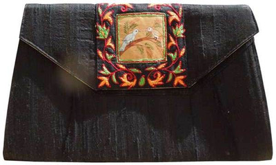 5% OFF on Spice Art SA-119D Women, Girls Party, Casual Black Non Leather Clutch