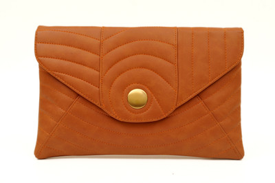 50% OFF on SG Collection Women Casual Tan PU Clutch 50% OFF on SG Collection Women Casual Tan PU Clutch