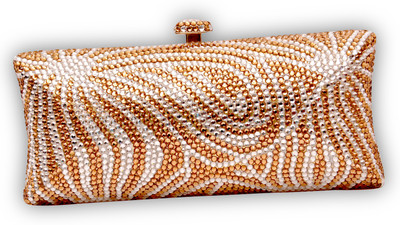 55% OFF on Etui Women Casual, Party, Wedding Gold, Silver Metal Clutch