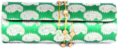 50% OFF on Favola Women Casual Green, Gold Silk Clutch 50% OFF on Favola Women Casual Green, Gold Silk Clutch