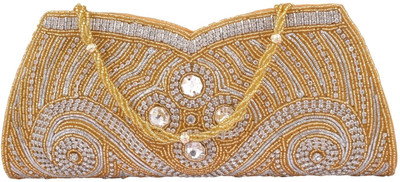 27% OFF on Freddys Women Festive Gold Fabric Clutch 27% OFF on Freddys Women Festive Gold Fabric Clutch