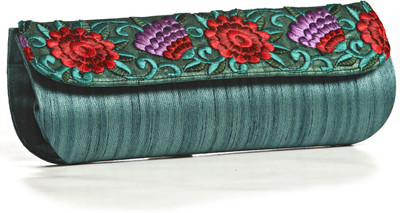 4% OFF on Aapno Rajasthan Teal Green Silk Embroidered Stylish Wrap Clutch Women Casual Green Silk Clutch 4% OFF on Aapno Rajasthan Teal Green Silk Embroidered Stylish Wrap Clutch Women Casual Green Silk Clutch