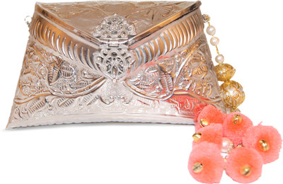 10% OFF on Ruhmet Embossed Silver with Drops Of Pink Tassel Women Casual, Party, Wedding Silver Metal Clutch