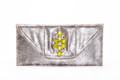 28% OFF on Stylocus envelope Women Casual Silver Jute Clutch