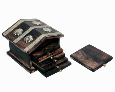 Design Hut Square Wood Coaster Set Design Hut Square Wood Coaster Set