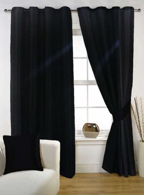 60% OFF on Kings Polycotton Black Printed Eyelet Curtain