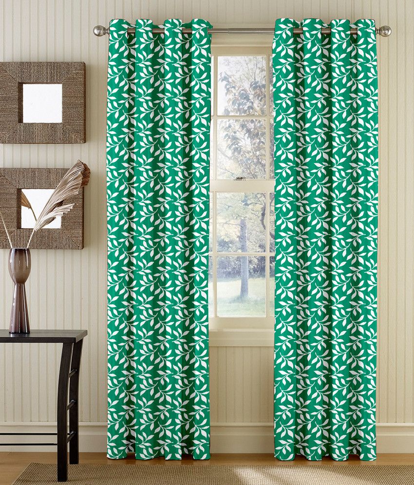 80% OFF on TT Polyester Green Solid Eyelet Curtain