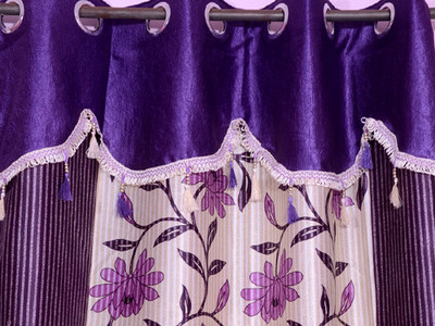 52% OFF on HomeZaara Polyester Multicolor Damask Eyelet Curtain