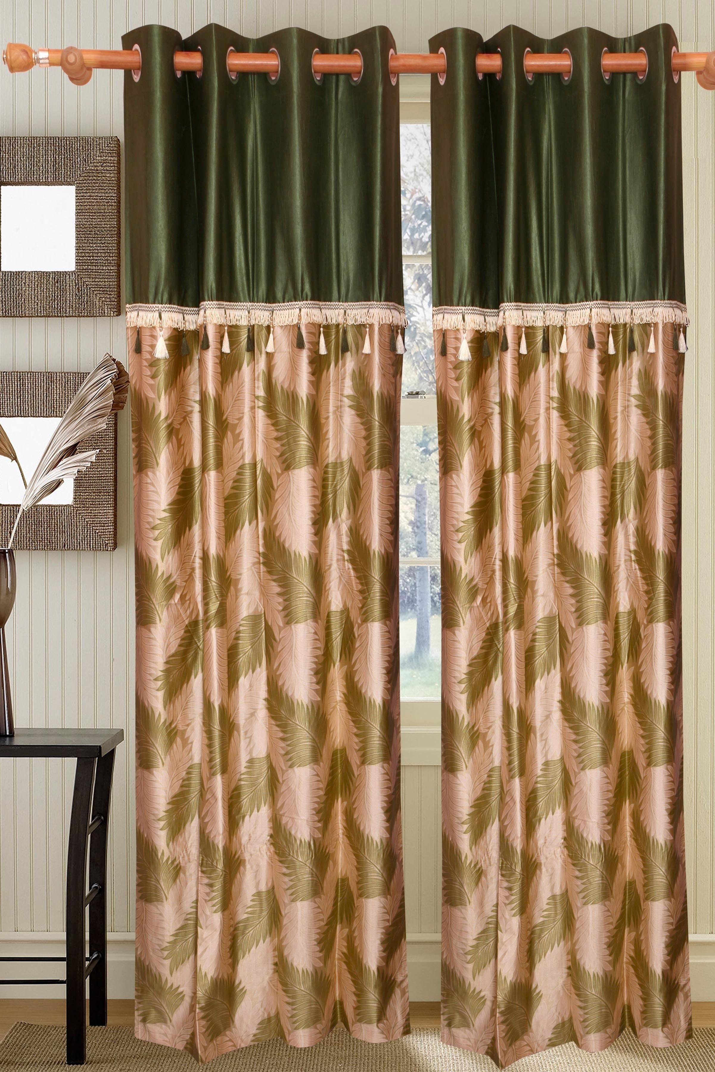 50% OFF on Vrinda Polyester Green Geometric Eyelet Curtain 50% OFF on Vrinda Polyester Green Geometric Eyelet Curtain
