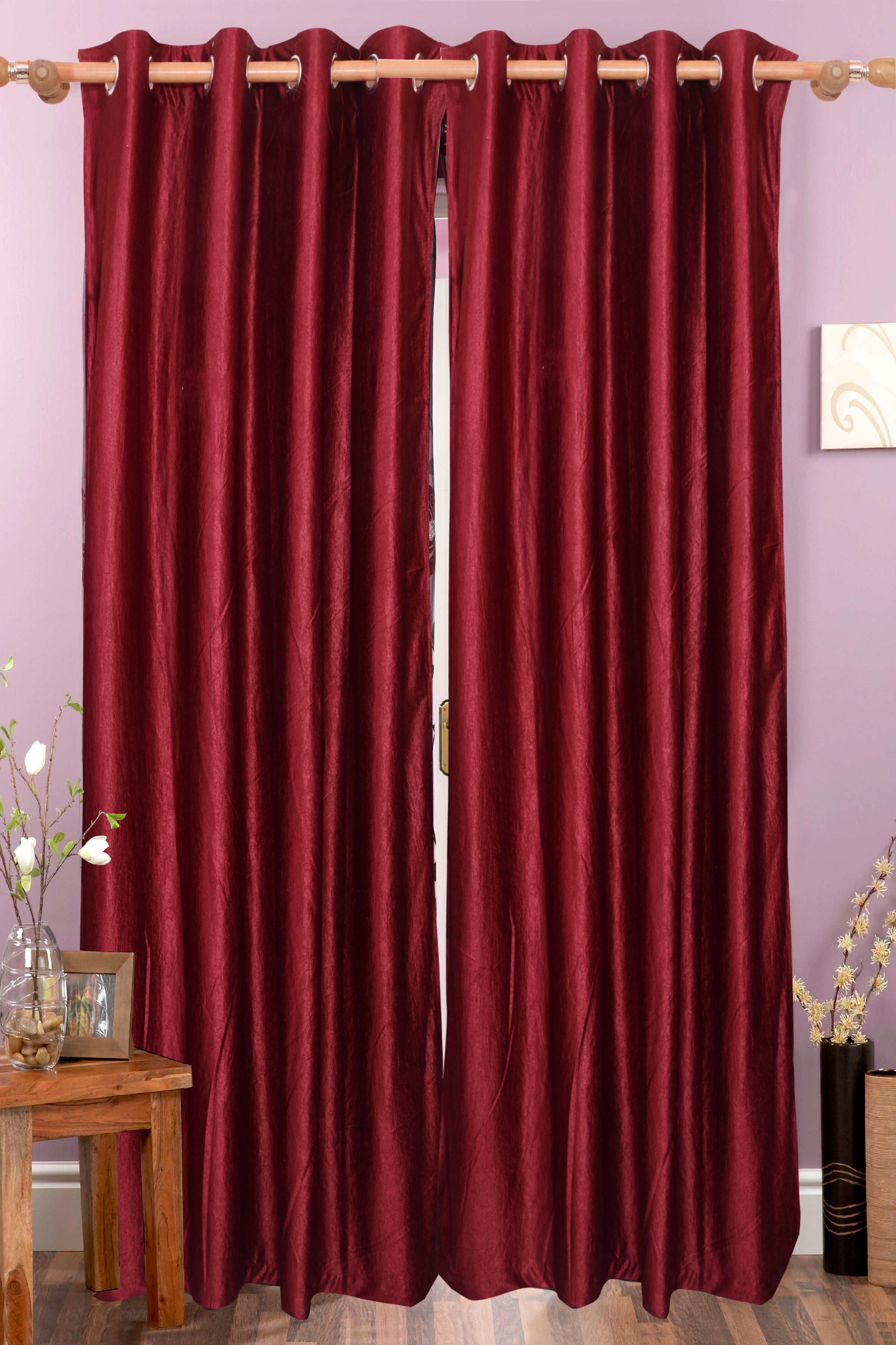 57% OFF on Vrinda Polyester Red Abstract Eyelet Curtain