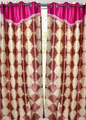 38% OFF on Madhav Product Polyester Pink Geometric Eyelet Curtain